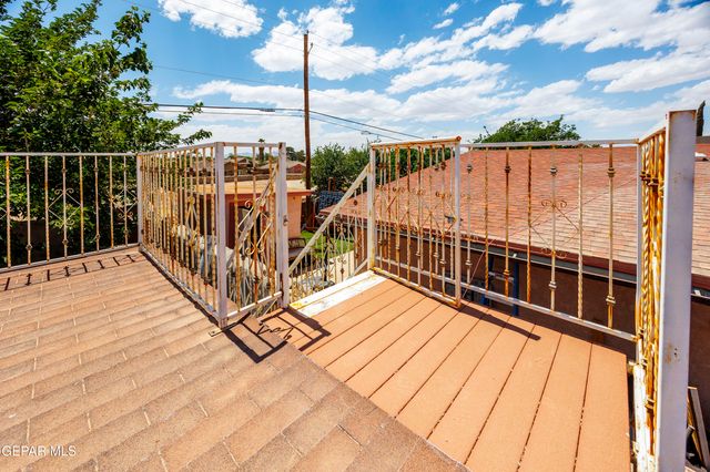 9232 Morelia Road, El Paso, TX 79907