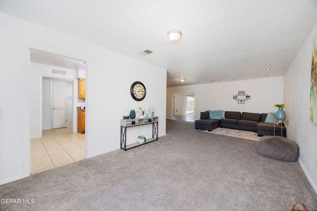 9232 Morelia Road, El Paso, TX 79907