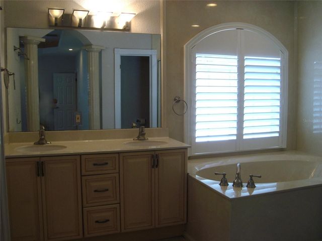 601 PALM AVENUE, Belleair, FL 33756