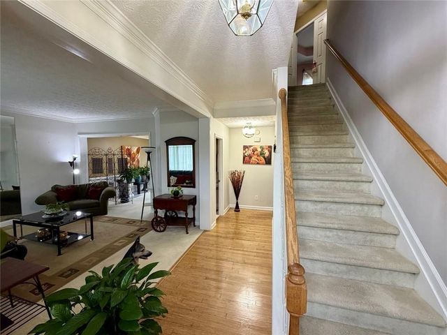 1473 Chamirey Drive SW, Marietta, GA 30008