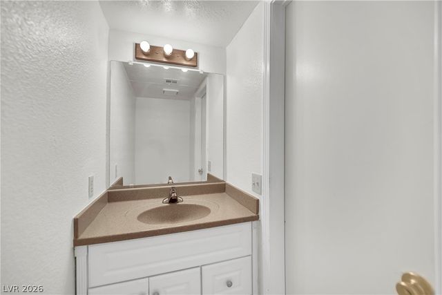 8057 Cimarron Ridge Drive, Las Vegas, NV 89128