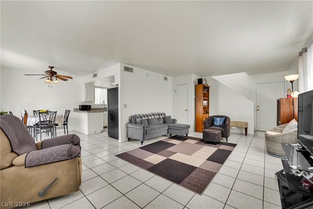 8057 Cimarron Ridge Drive, Las Vegas, NV 89128