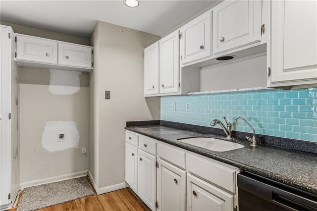 520 S Chaparral St 501, Corpus Christi, TX 78401