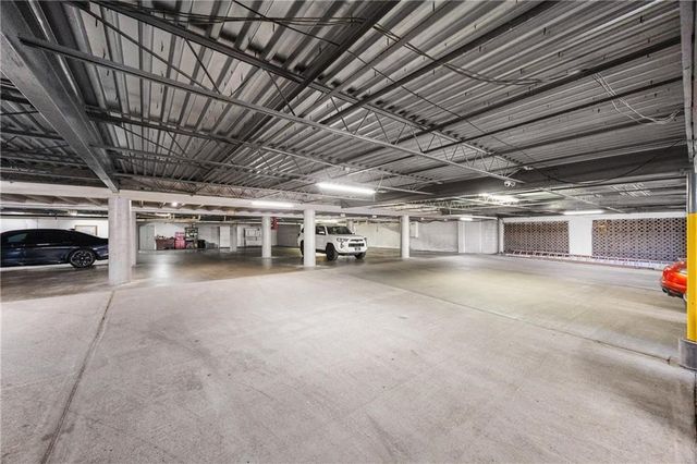 520 S Chaparral St 501, Corpus Christi, TX 78401