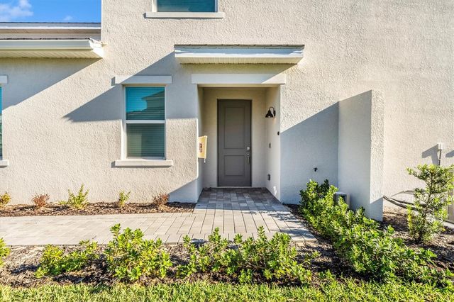 17700 BORACAY COURT 102, Venice, FL 34293