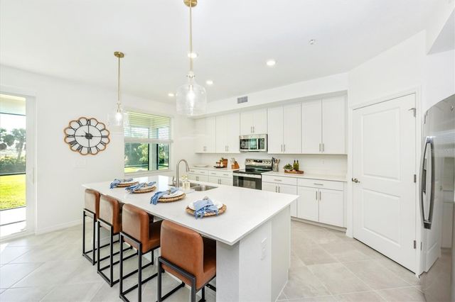 17700 BORACAY COURT 102, Venice, FL 34293