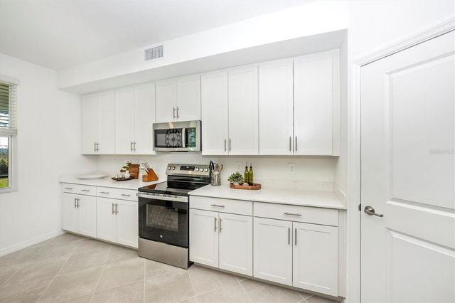 17700 BORACAY COURT 102, Venice, FL 34293