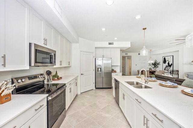 17700 BORACAY COURT 102, Venice, FL 34293