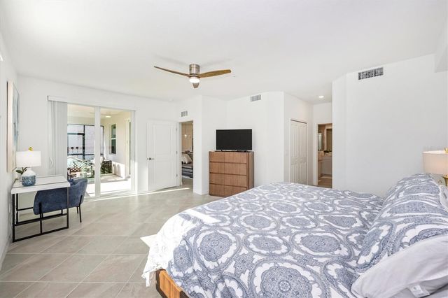 17700 BORACAY COURT 102, Venice, FL 34293