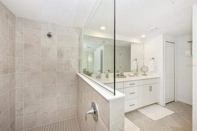 17700 BORACAY COURT 102, Venice, FL 34293