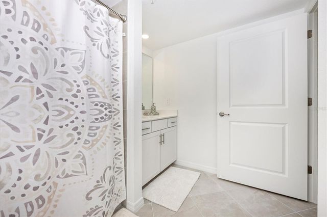 17700 BORACAY COURT 102, Venice, FL 34293