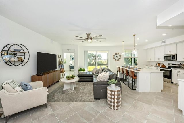 17700 BORACAY COURT 102, Venice, FL 34293