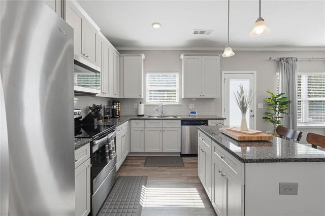 166 Ashbridge Lane, Dallas, GA 30132