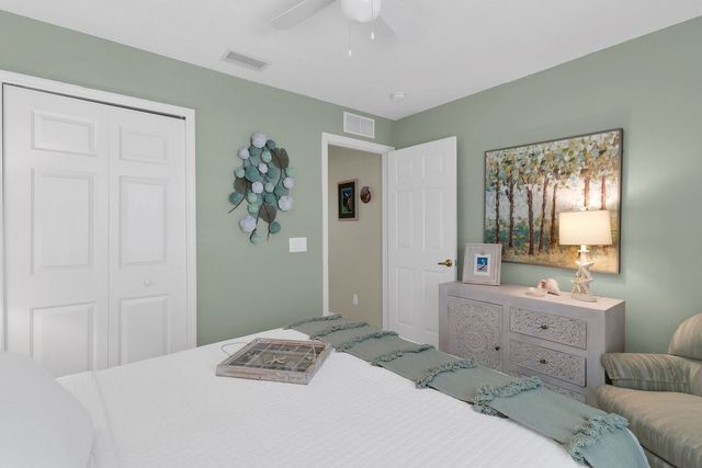 865 Grandin Avenue, Sebastian, FL 32958