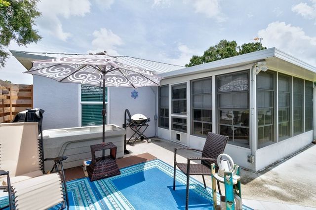 865 Grandin Avenue, Sebastian, FL 32958