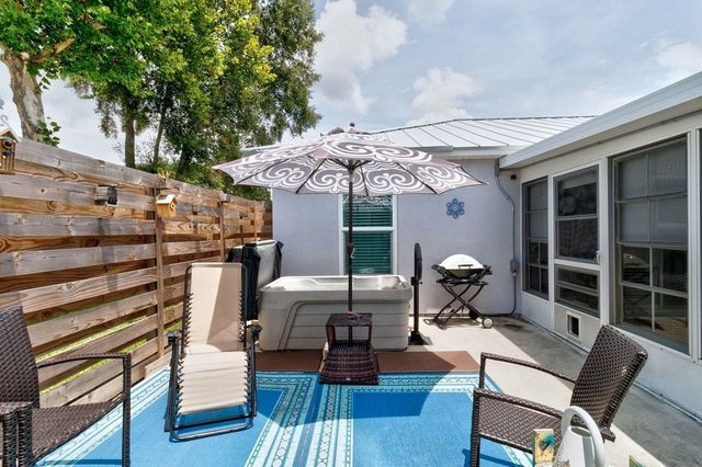 865 Grandin Avenue, Sebastian, FL 32958