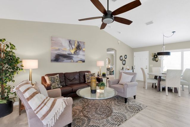 865 Grandin Avenue, Sebastian, FL 32958