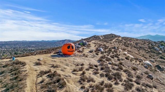 4174 Center Avenue, Norco, CA 92860