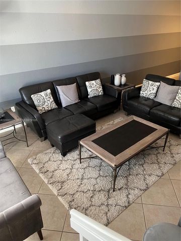 808 SW 147th Ave 3608, Pembroke Pines, FL 33027