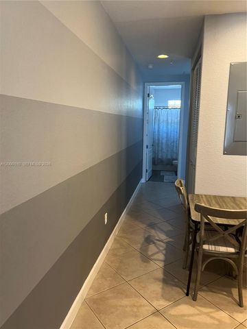 808 SW 147th Ave 3608, Pembroke Pines, FL 33027