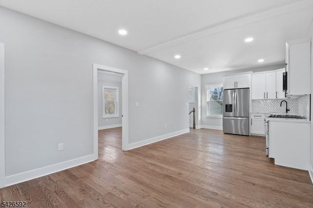 16 Old Short Hills Road, Millburn Twp., NJ 07041