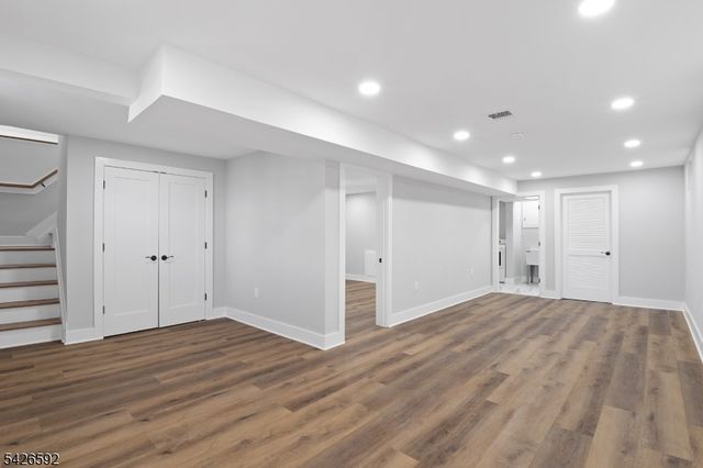 16 Old Short Hills Road, Millburn Twp., NJ 07041