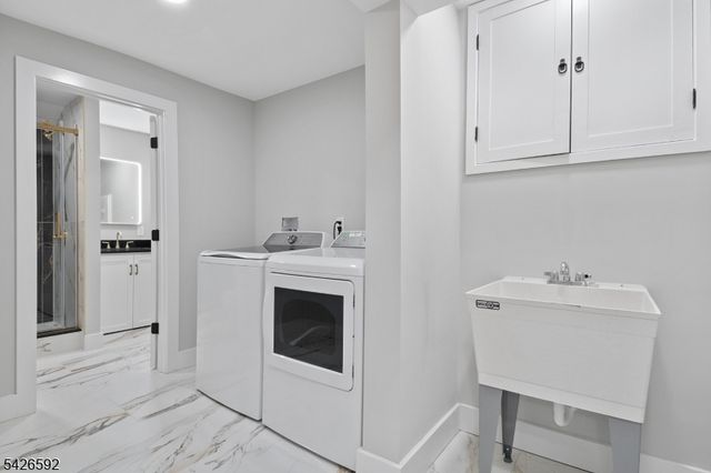 16 Old Short Hills Road, Millburn Twp., NJ 07041