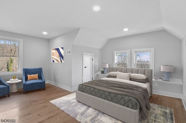 16 Old Short Hills Road, Millburn Twp., NJ 07041