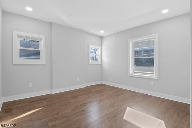 16 Old Short Hills Road, Millburn Twp., NJ 07041