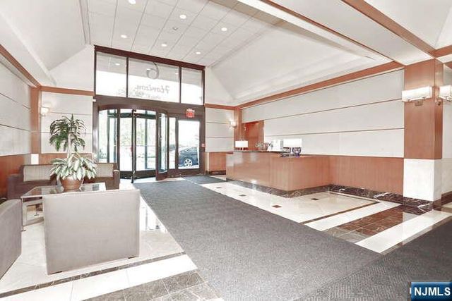 6 Horizon Road 2107, Fort Lee, NJ 07024