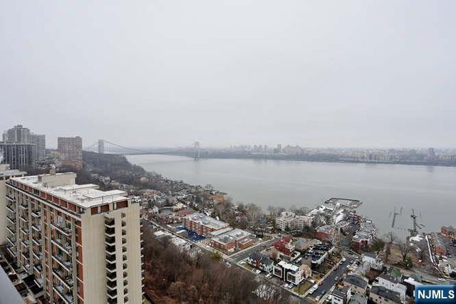 6 Horizon Road 2107, Fort Lee, NJ 07024