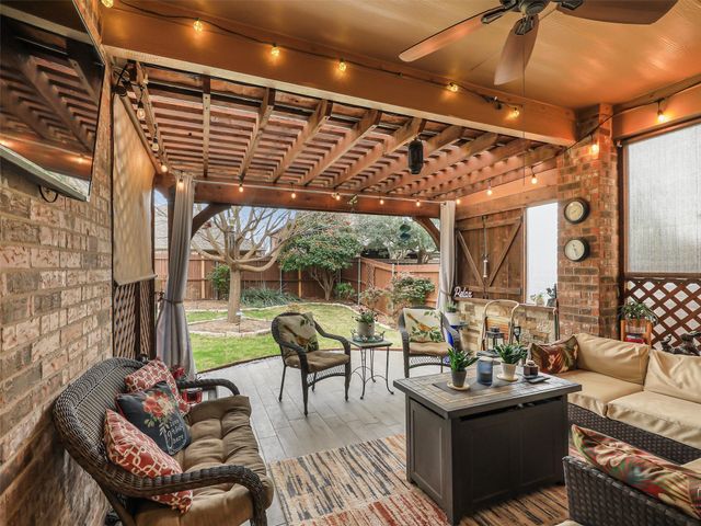 212 Rugby Lane, Mckinney, TX 75072