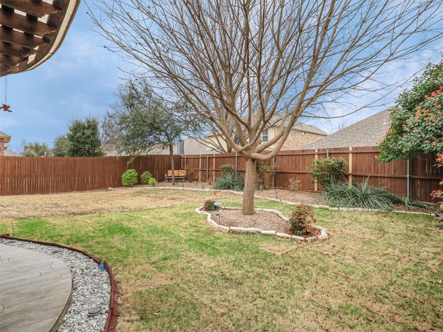 212 Rugby Lane, Mckinney, TX 75072