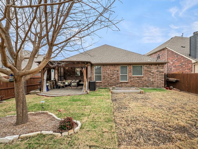 212 Rugby Lane, Mckinney, TX 75072