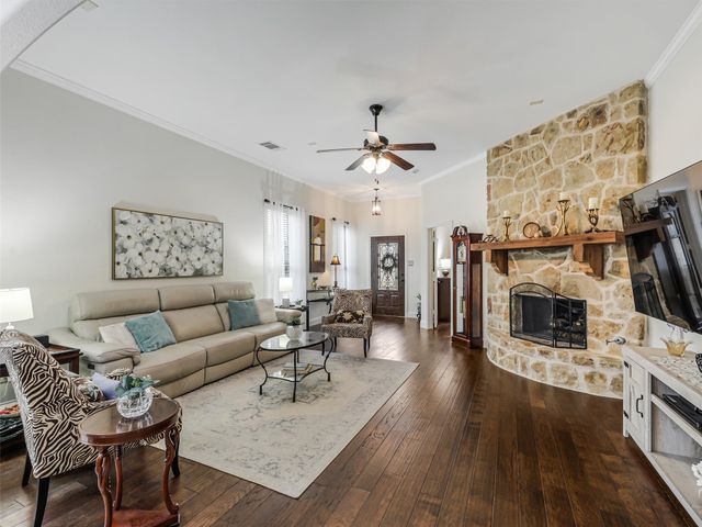 212 Rugby Lane, Mckinney, TX 75072