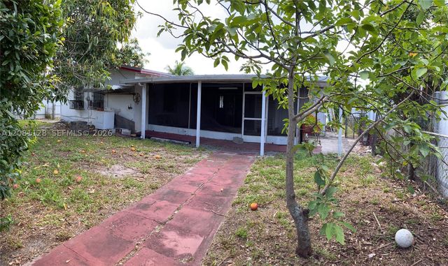 651 Jann Ave, Opa Locka, FL 33054