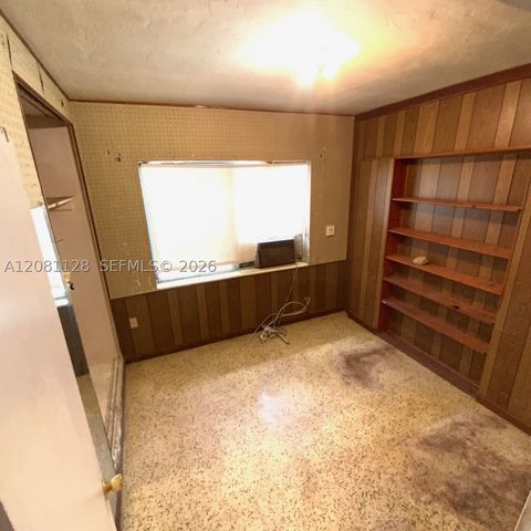 651 Jann Ave, Opa Locka, FL 33054