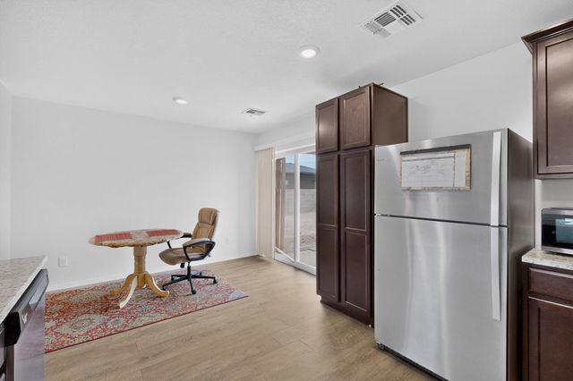 913 Camino De Las Violeta, Belen, NM 87002