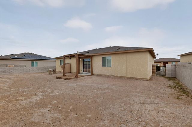 913 Camino De Las Violeta, Belen, NM 87002