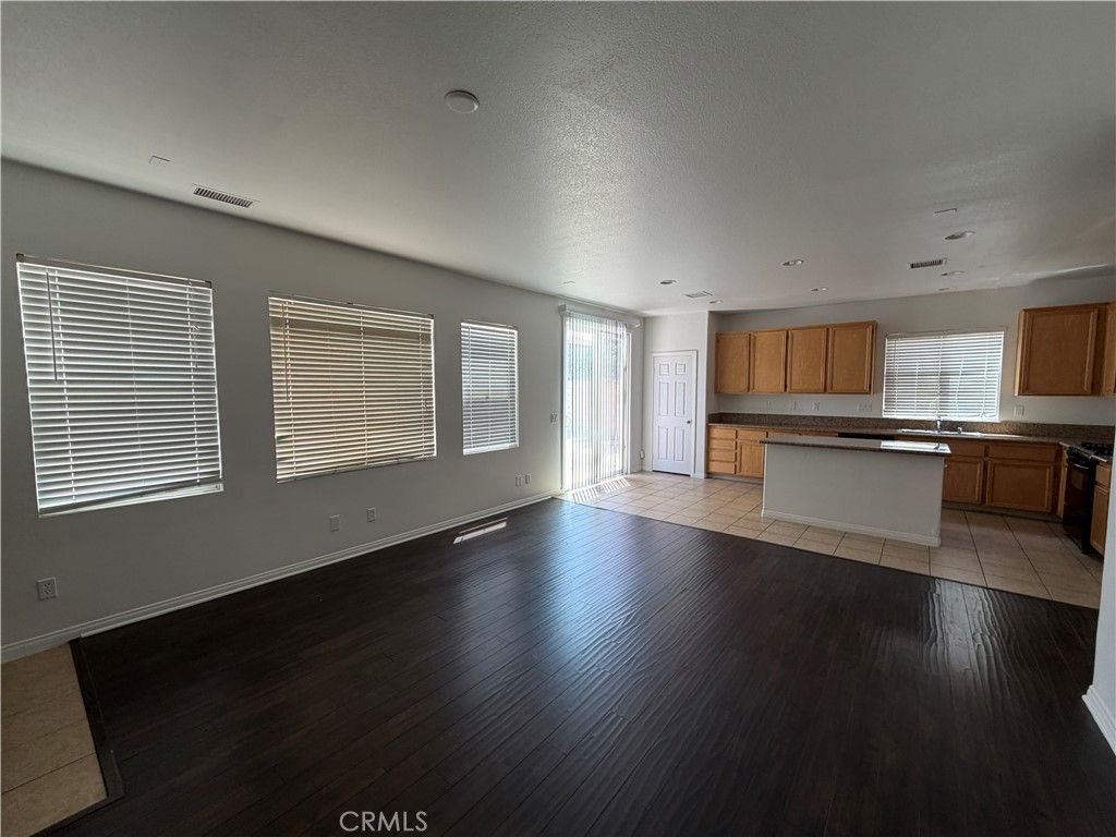 Image 20 of property listing at 3102 San Luis Drive, Lancaster, CA 93535