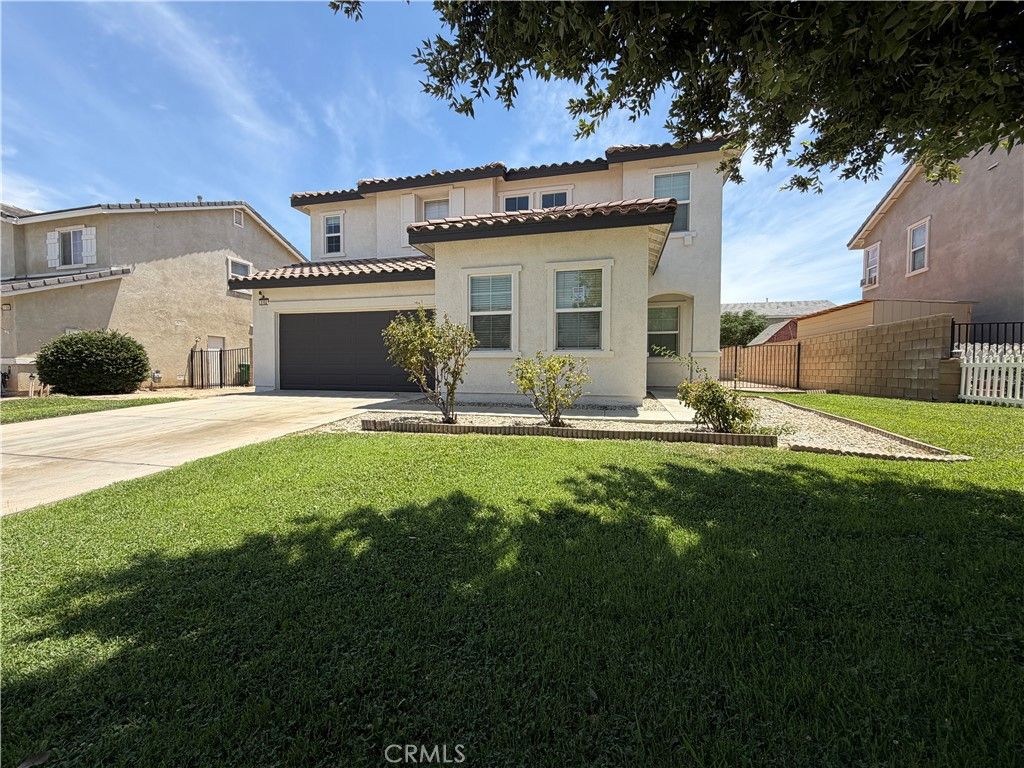 Image 3 of property listing at 3102 San Luis Drive, Lancaster, CA 93535