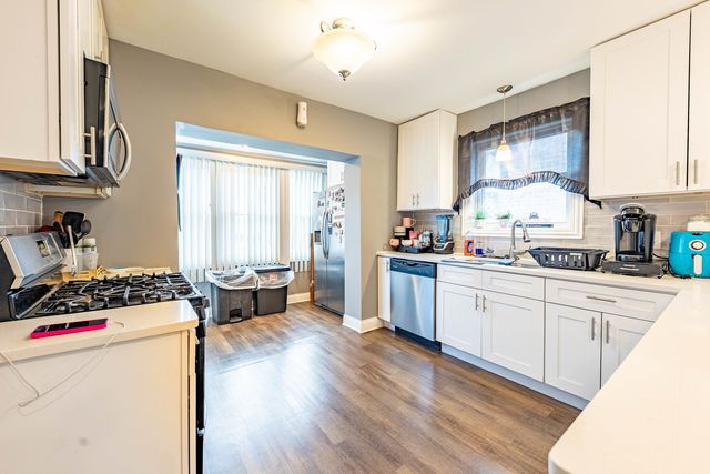 3938 W 66th Place, Chicago, IL 60629