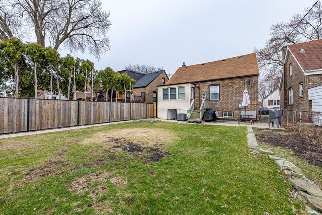 3938 W 66th Place, Chicago, IL 60629