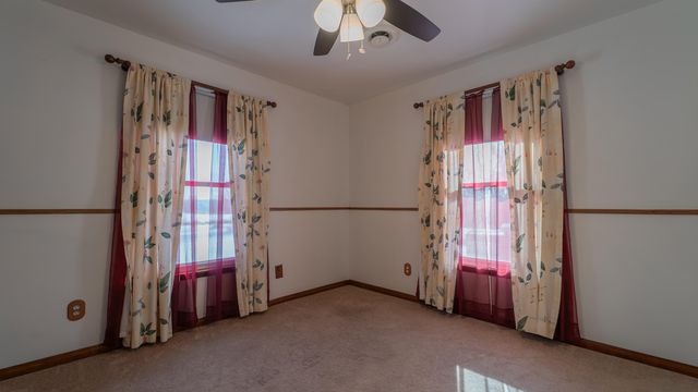 9441 S State Line Road, Dyer, IN 46311