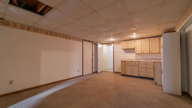 9441 S State Line Road, Dyer, IN 46311