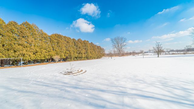 9441 S State Line Road, Dyer, IN 46311