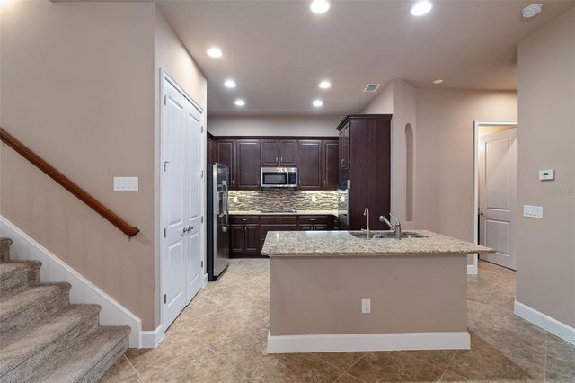 829 PINEWOOD DRIVE, Ormond Beach, FL 32174