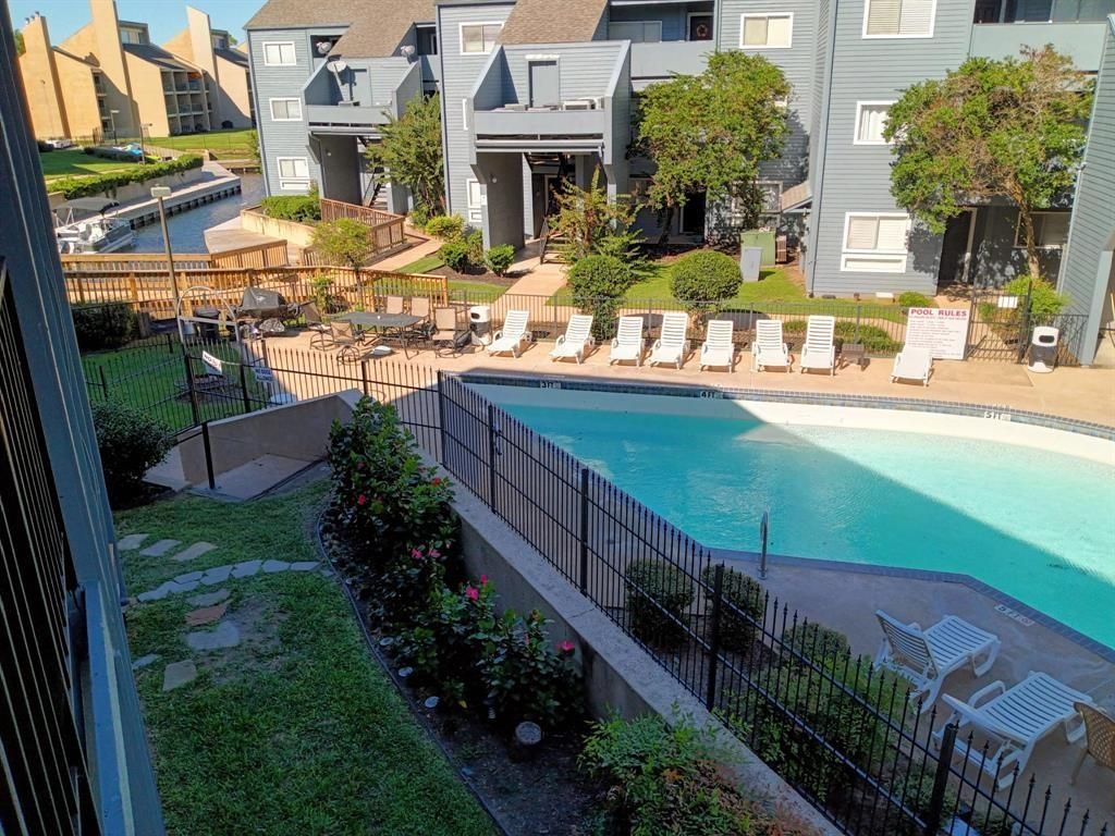 12500 Melville Drive 228C, Montgomery, TX 77356