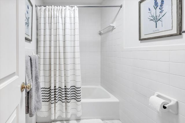 516 Opa Lane A, Stratford, CT 06614