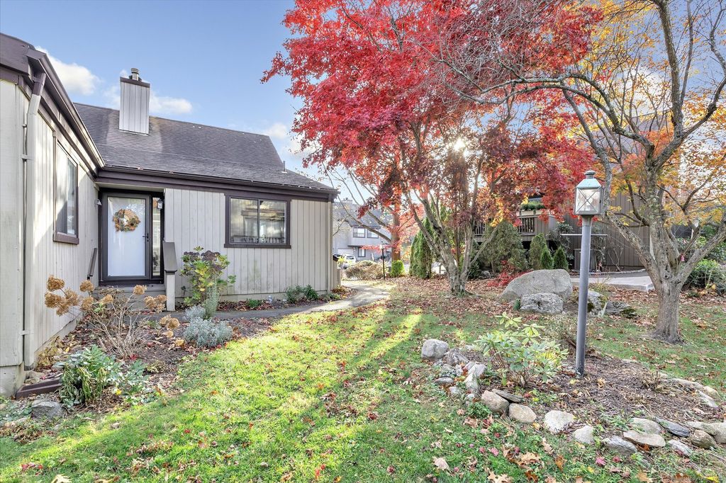 516 Opa Lane A, Stratford, CT 06614